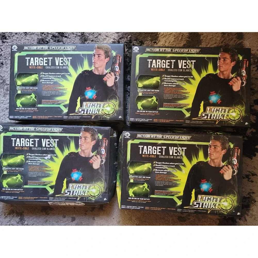 WowWee Light Strike Lazer Tag Large‎ Set 19 pcs Bundle for 4 players plus extras